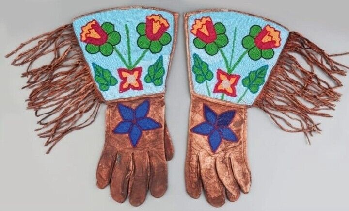 Old Native American Style Handmade Sioux Beaded Leather Gauntlet Gloves NGV23