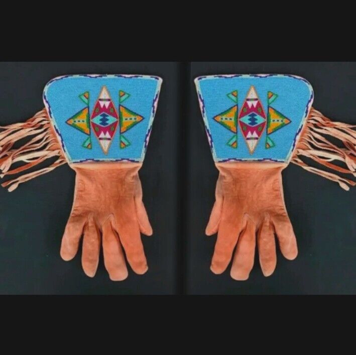 Old Native American Style Handmade Sioux Beaded Leather Gauntlet Gloves NGV24