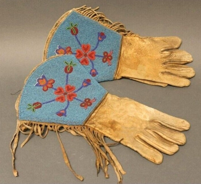 Old Native American Style Handmade Sioux Beaded Leather Gauntlet Gloves NGV91