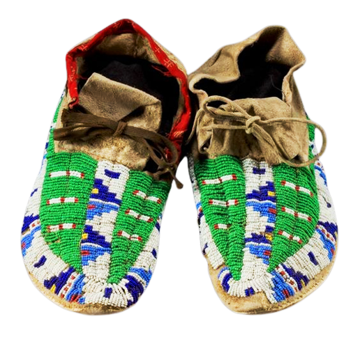 Old Native American Style Beaded Powwow Beaded Moccasin MC649