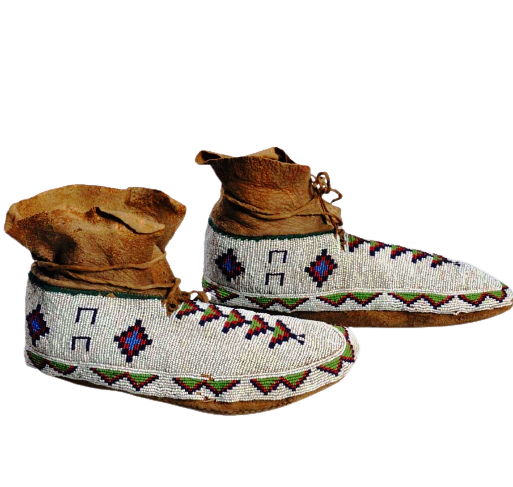 Old Native American Style Beaded Powwow Beaded Moccasin MC651